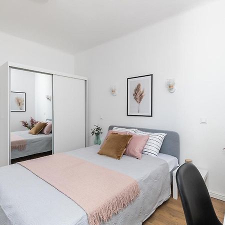Superapart Nowolipki 23, Unwind In Urban Chic Apartament وارسو المظهر الخارجي الصورة