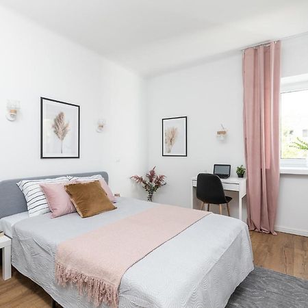 Superapart Nowolipki 23, Unwind In Urban Chic Apartament وارسو المظهر الخارجي الصورة